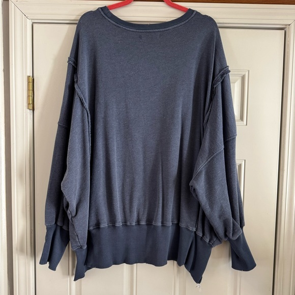 We The Free Camden Sweatshirt L Navy - Picture 8 of 10